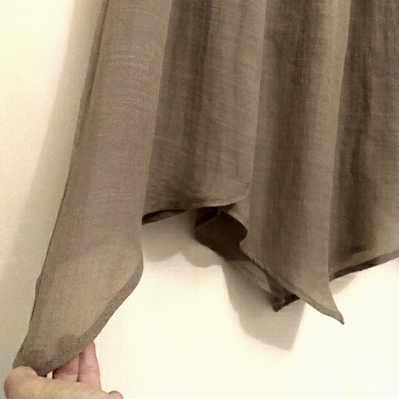 🎁NWOT New Directions  Asymmetrical, Intricate Waistband, Boho, Taupe Skirt - Picture 5 of 10